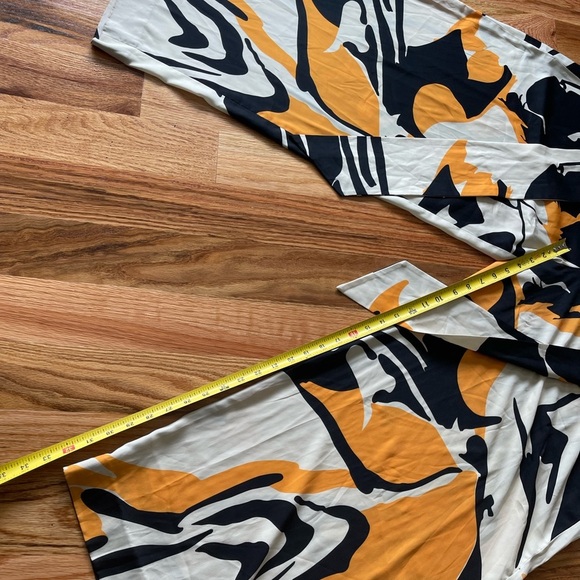 AQ/AQ Cream and Orange Wide Leg Pants - Picture 13 of 13